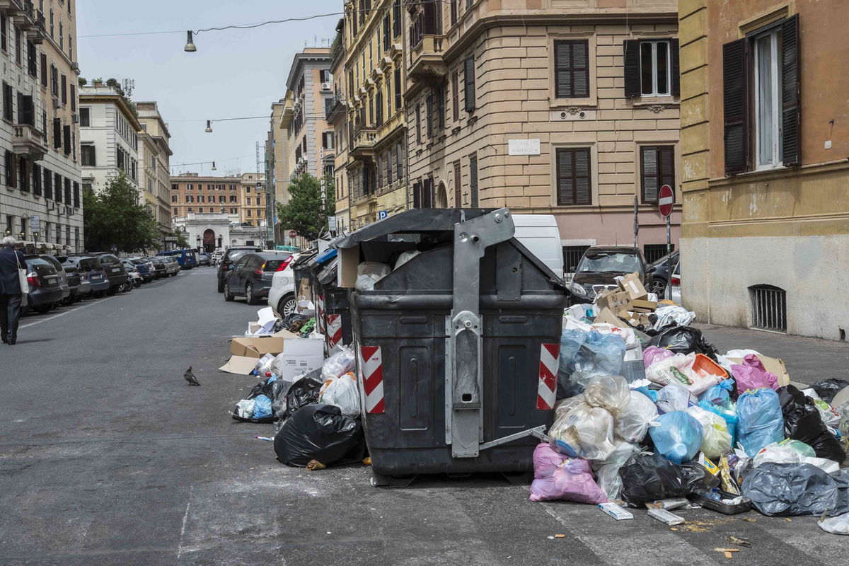 I 200 dipendenti di Ama che tornano “abili e arruolabili” dopo una visita medica article-post