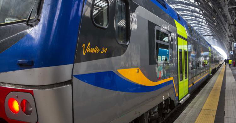 treno regionale