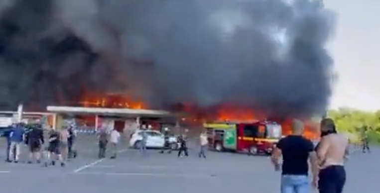Kremenchuk bombardamento centro commerciale ucraina