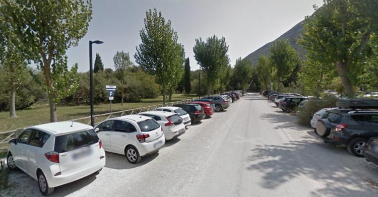 Parcheggiatrice Portonovo aggredita