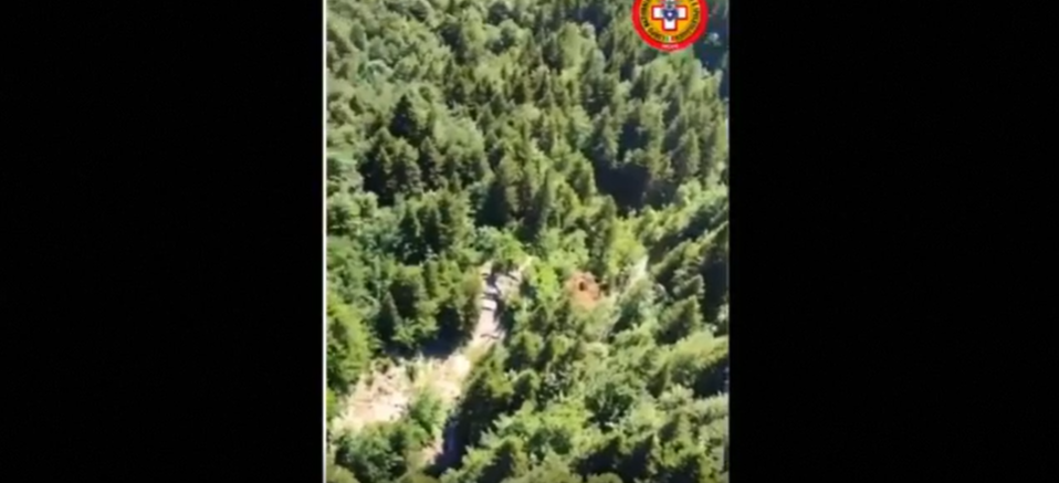 Trovati i resti dell’elicottero sparito sul monte Cusna: morti il pilota e i 6 passeggeri article-post