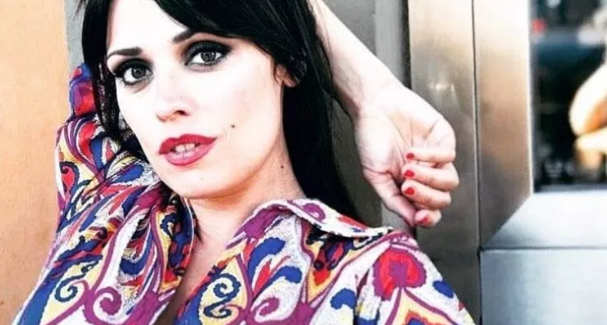 Gaia Nanni, vittima di vandalismo solo per aver raccontato le sue difficoltà ad abortire in Italia article-post