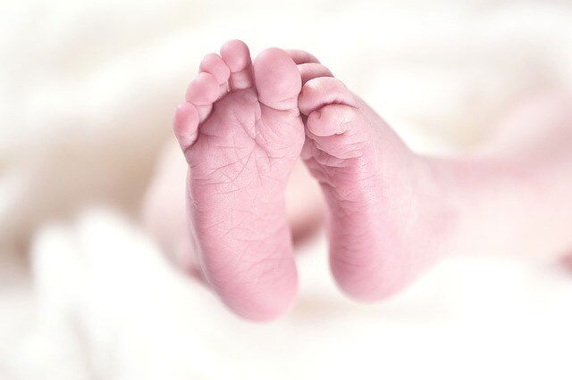 Aveva solo cinque giorni di vita: è morta per denutrizione la neonata di Burgos? article-post
