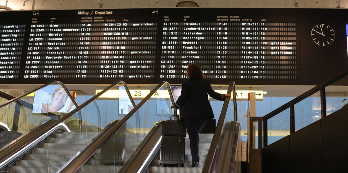 British Airways, l’epopea infernale di 180 passeggeri: “Trenta ore di ritardo, siamo distrutti” article-post