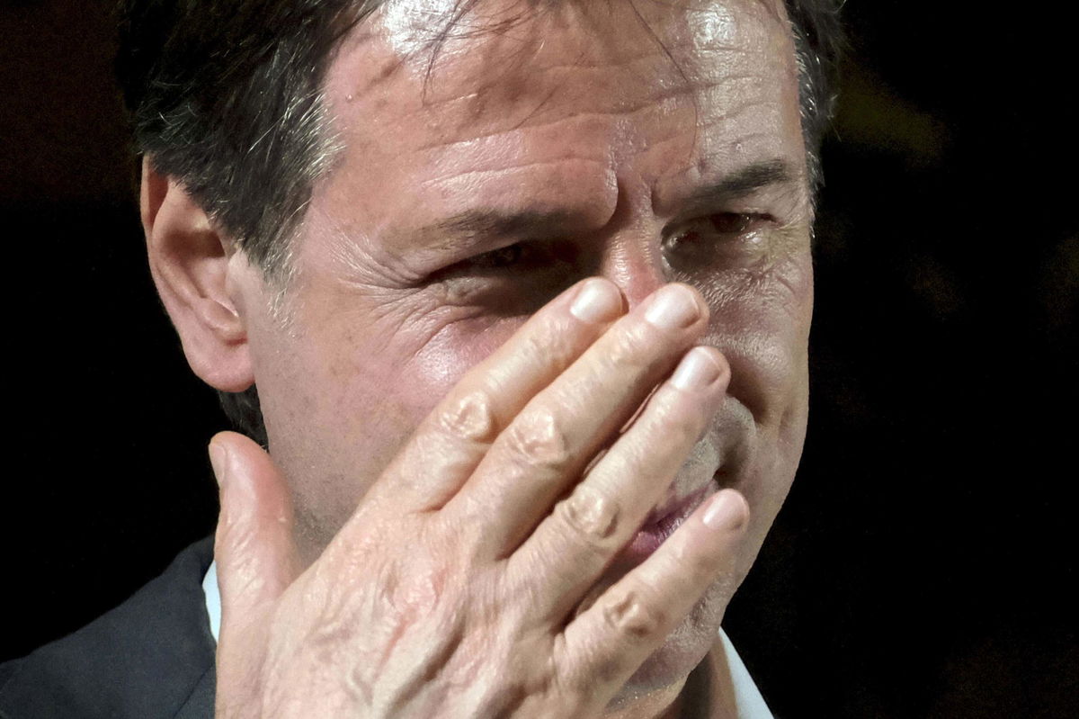 Chi sono i parlamentari M5S che volevano votare la fiducia al governo article-post