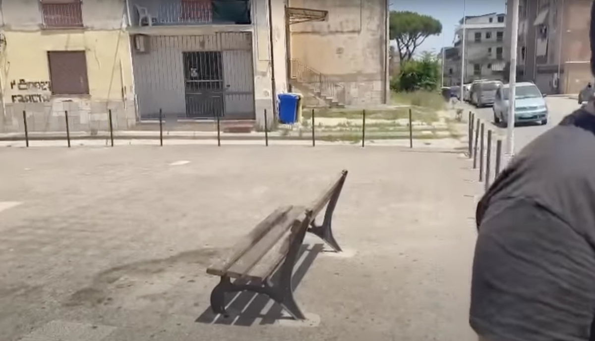 Nicola Liguori, bruciato vivo mentre chiamava la fidanzata su una panchina a Frattamaggiore article-post