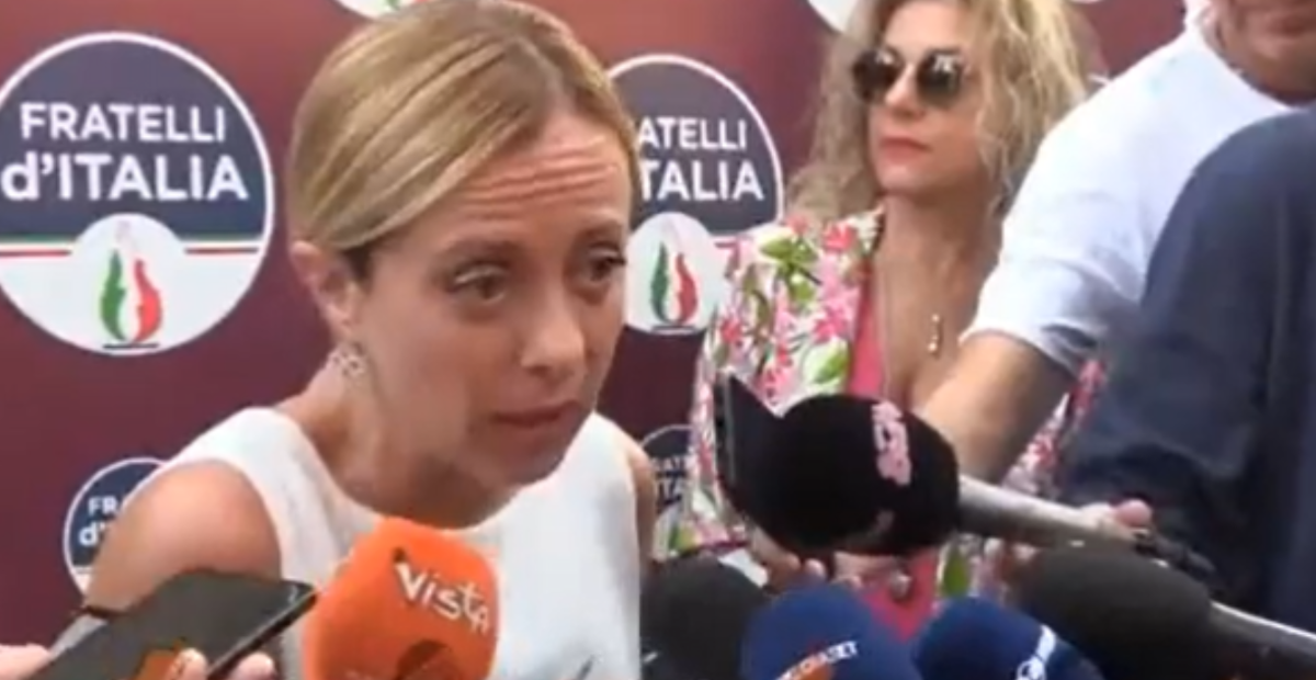 La campagna elettorale è appena iniziata e Giorgia Meloni ha già sbagliato il primo congiuntivo | VIDEO article-post