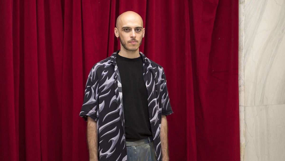 La denuncia dello scrittore Jonathan Bazzi: “Deriso in strada perché gay da un padre con il figlio al seguito” article-post