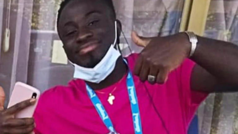Muore a 18 anni mentre torna da lavoro: l’azienda paga il viaggio alla famiglia per i funerali Muore a 18 anni mentre torna da lavoro: l’azienda paga il viaggio alla famiglia per i funerali
