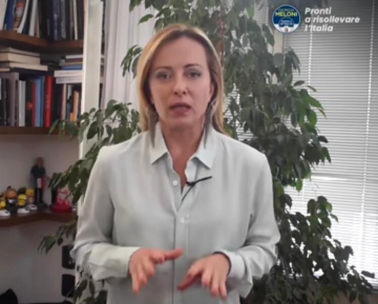 La fantasiosa teoria di Giorgia Meloni sul blocco navale: “Ce lo chiede l’Europa” | VIDEO article-post