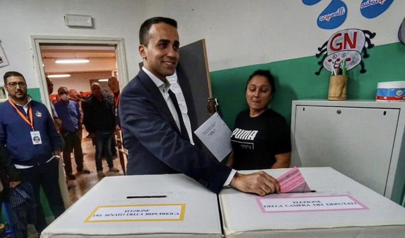 La grande sconfitta di Luigi Di Maio a Fuorigrotta: è fuori dal Parlamento article-post