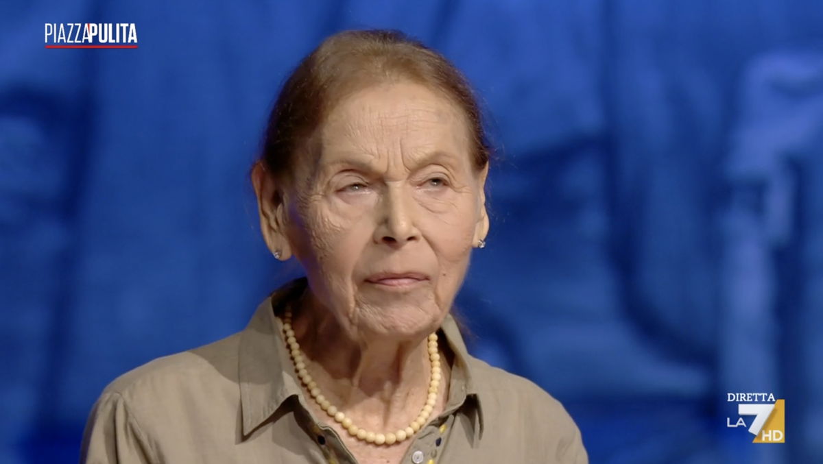 “Non dovrebbe neanche essere dov’è”, le parole di Edith Bruck contro Ignazio La Russa article-post