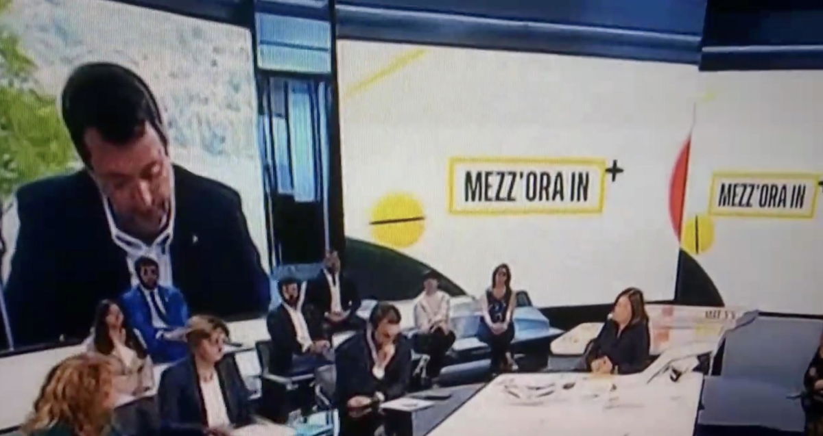 “Dimmi te se devo stare la domenica a parlare di Putin”: il fuorionda di Salvini da Lucia Annunziata | VIDEO article-post