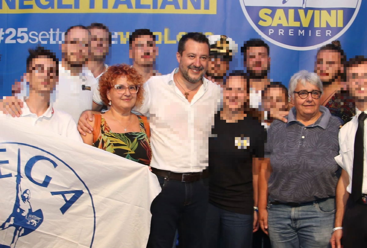 La preside che si è candidata con la Lega e ha portato i suoi studenti al comizio di Salvini article-post