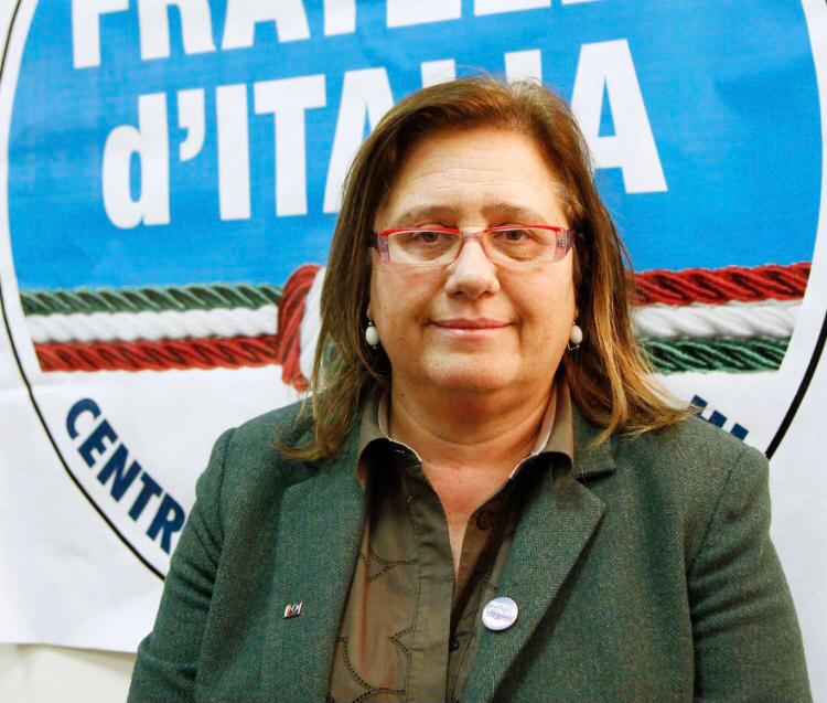 Fratelli d’Italia ricandida Paola Frassinetti, che partecipava alle parate (vietate) dei neofascisti article-post