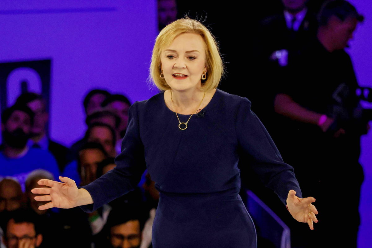 Liz Truss si è dimessa da prima ministra del Regno Unito: nessuno era rimasto in carica per un periodo così breve article-post