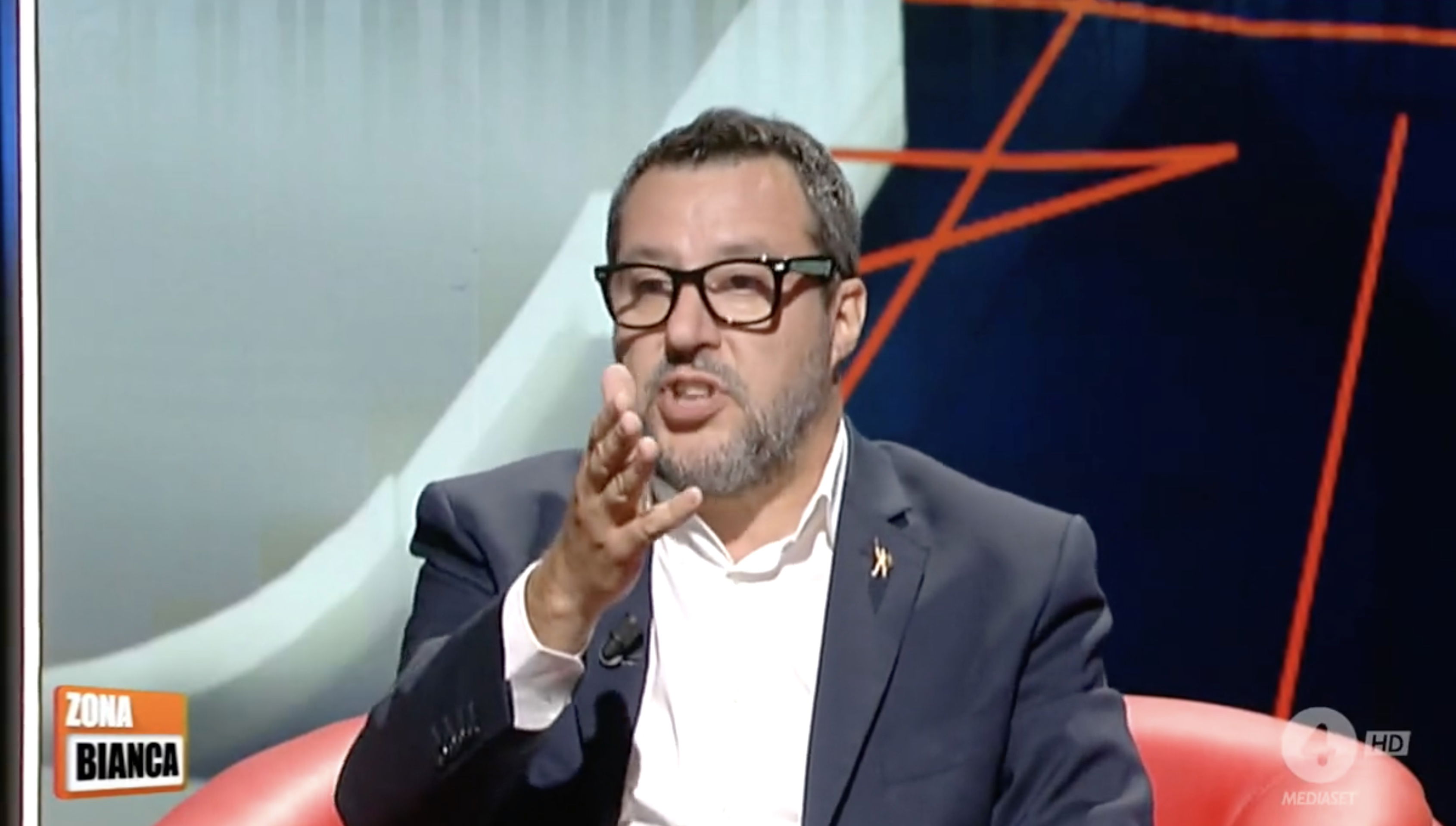 Ministero della Natalità salvini pupazzi prezzolati video