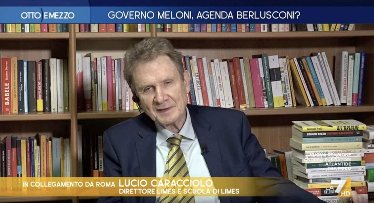 “Se hai 10mila euro in contanti non sei un povero”, le parole di Lucio Caracciolo sul tetto che il governo vuole alzare | VIDEO article-post