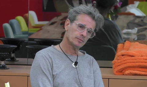 Il bullismo vergognoso verso Marco Bellavia è la regola aurea della tv spazzatura. Non l’eccezione preview