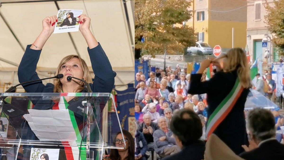 Valentina Cuppi si taglia una ciocca di capelli in piazza, a Marzabotto, per le donne iraniane | VIDEO article-post