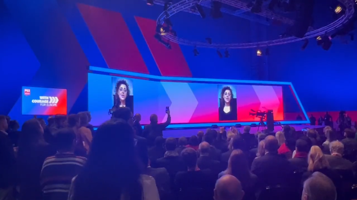 I leader del PSE cantano Bella Ciao per le donne iraniane come Mahsa Amini | VIDEO article-post