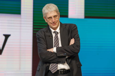 Fuori dal coro di Mario Giordano è stato sospeso per tre mesi preview