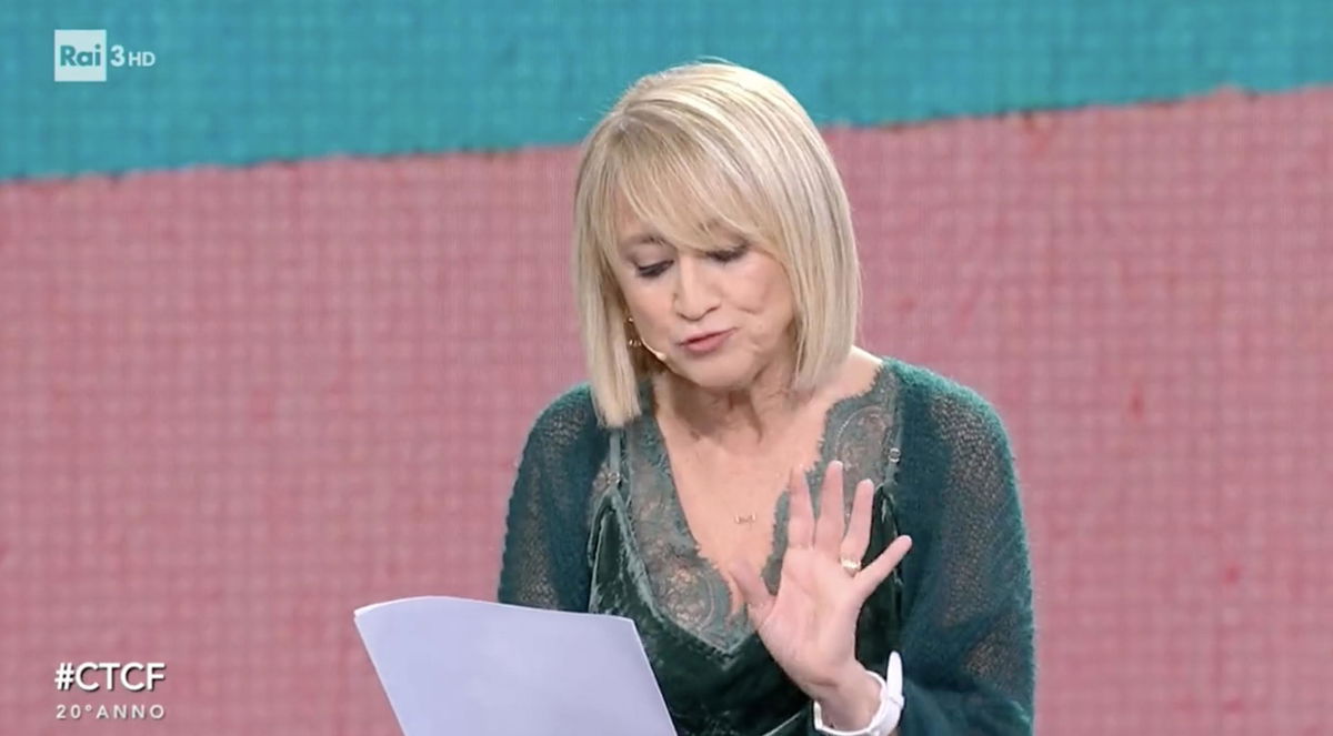 “Ogni madre deve portare avanti la sua carriera senza lo stigma di aver fatto un figlio”, la letterina di Littizzetto a Meloni | VIDEO article-post