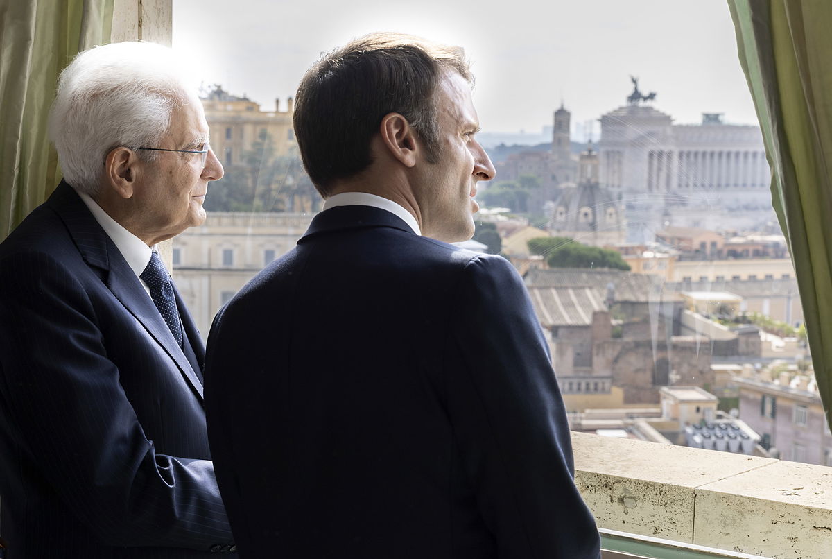 Riuscirà la telefonata di Mattarella a Macron a sciogliere il gelo tra Italia e Francia? article-post