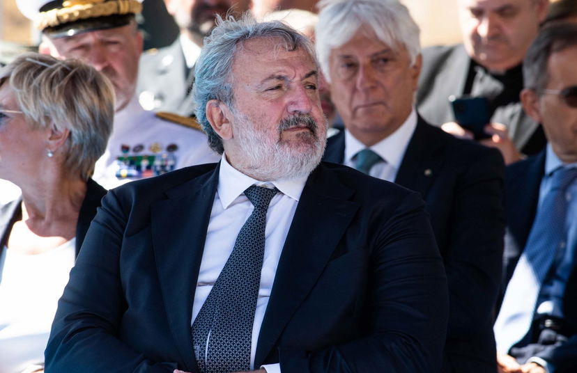 La Puglia dice no al reintegro dei medici no vax, ma il governo vuole impugnare la decisione article-post
