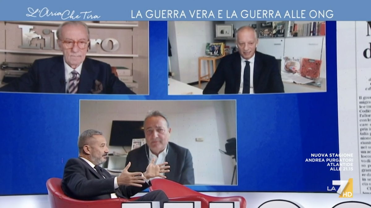 “Mi sono rotto il caz*o, me ne vado”, la gaffe di Vittorio Feltri che pensa di avere il microfono spento | VIDEO article-post