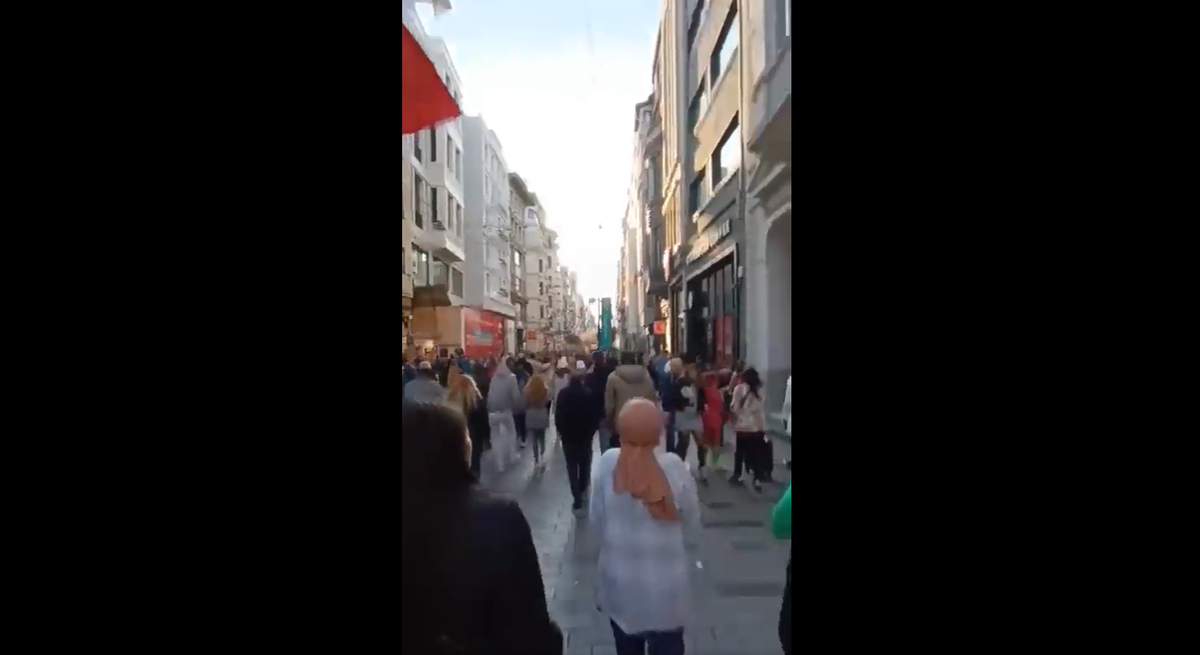 Almeno sei persone sono morte a causa di una forte esplosione a Istanbul article-post