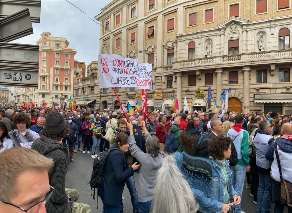 manifestazione pace roma