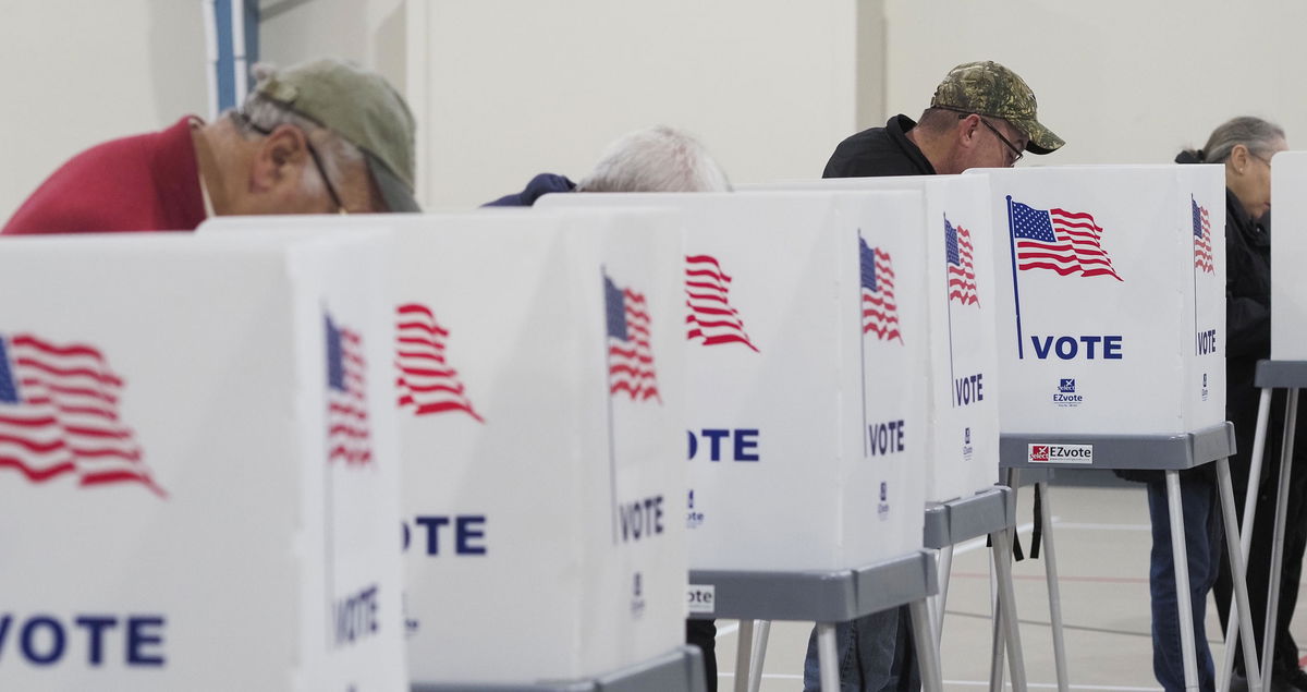 I risultati delle elezioni midterm negli Usa: i repubblicani non sfondano alla Camera, Senato in bilico article-post
