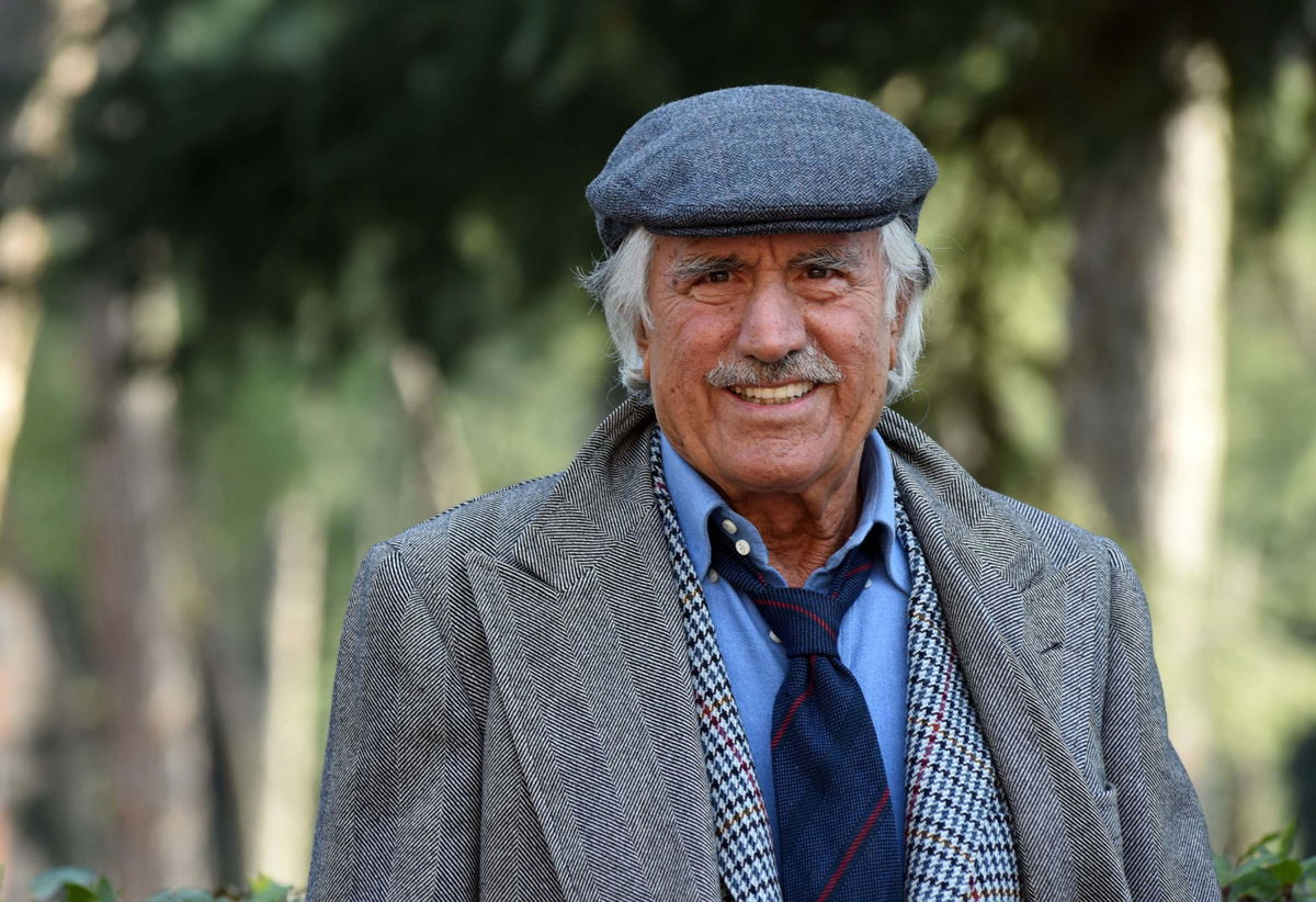 Lando Buzzanca è morto a 87 anni, il figlio: “Speravo passasse il Natale con noi” article-post