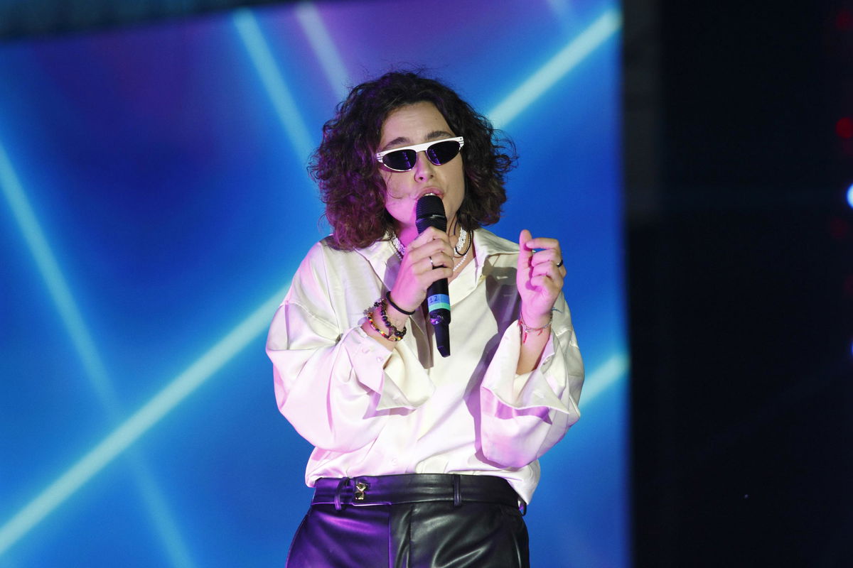 Vaccini falsi, la cantante Madame indagata per falso ideologico article-post