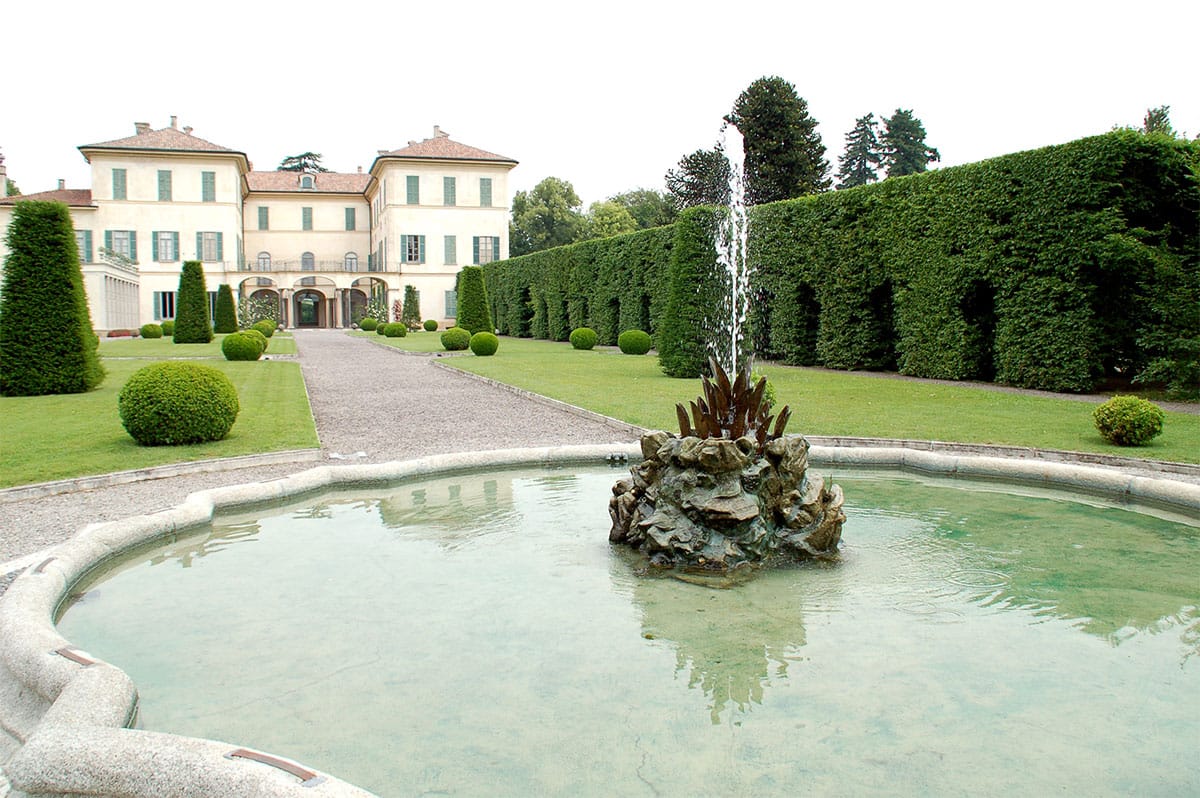 Cinesi sconosciuti al fisco, ma con una villa in Brianza article-post