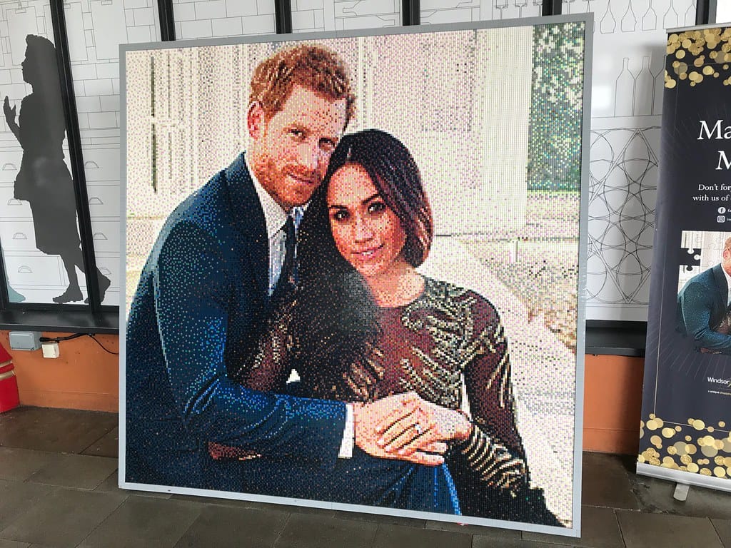 Meghan Markle, gli amici: “Andare via una questione di vita o di morte” article-post