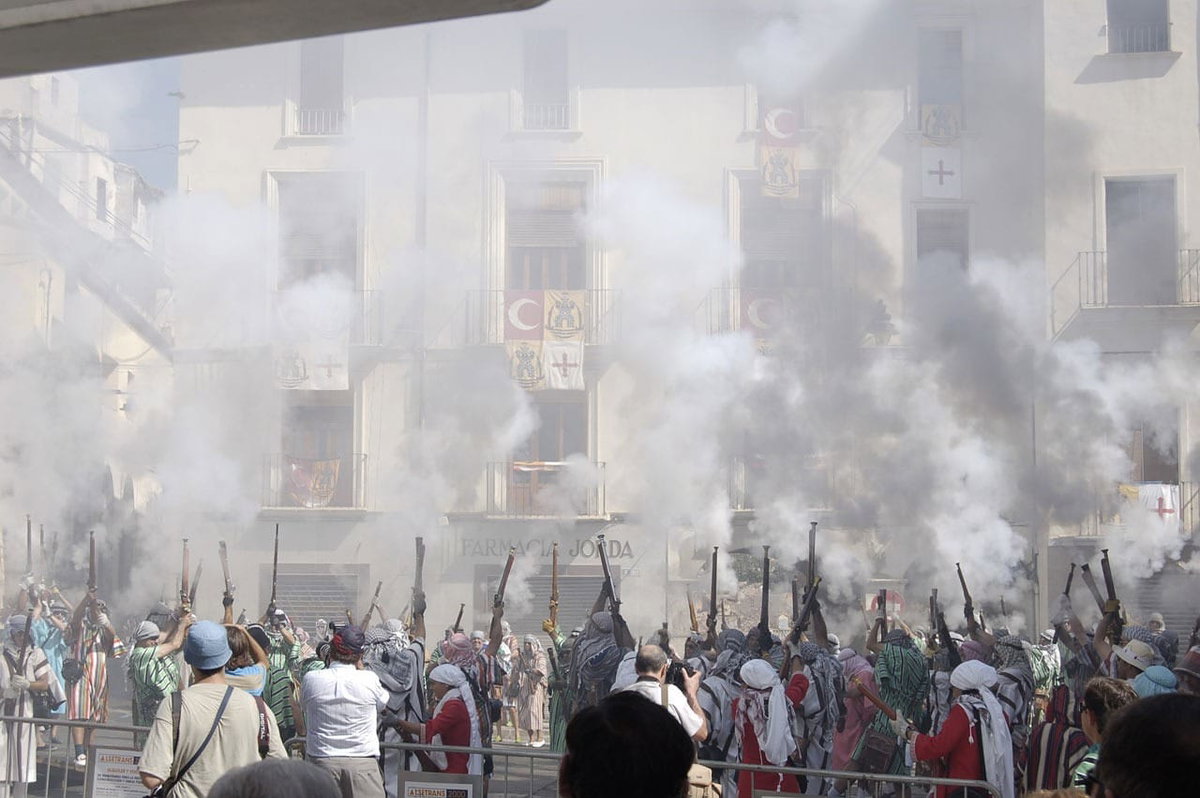 Francia, ennesimo sabato di protesta per i gilet gialli article-post