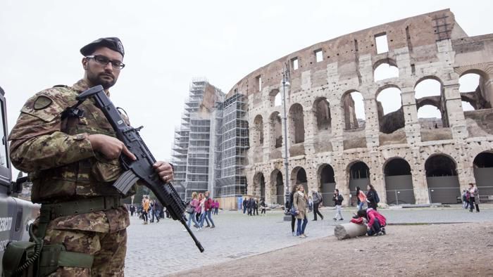 Guida: “Cosa fare durante un attacco terroristico?” article-post