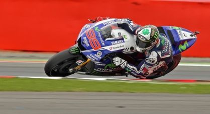 Moto GP, vince ancora Lorenzo article-post