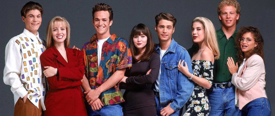 Ritorno in grande stile per Beverly Hills 90210: la serie cult anni 90 con gli storici attori article-post