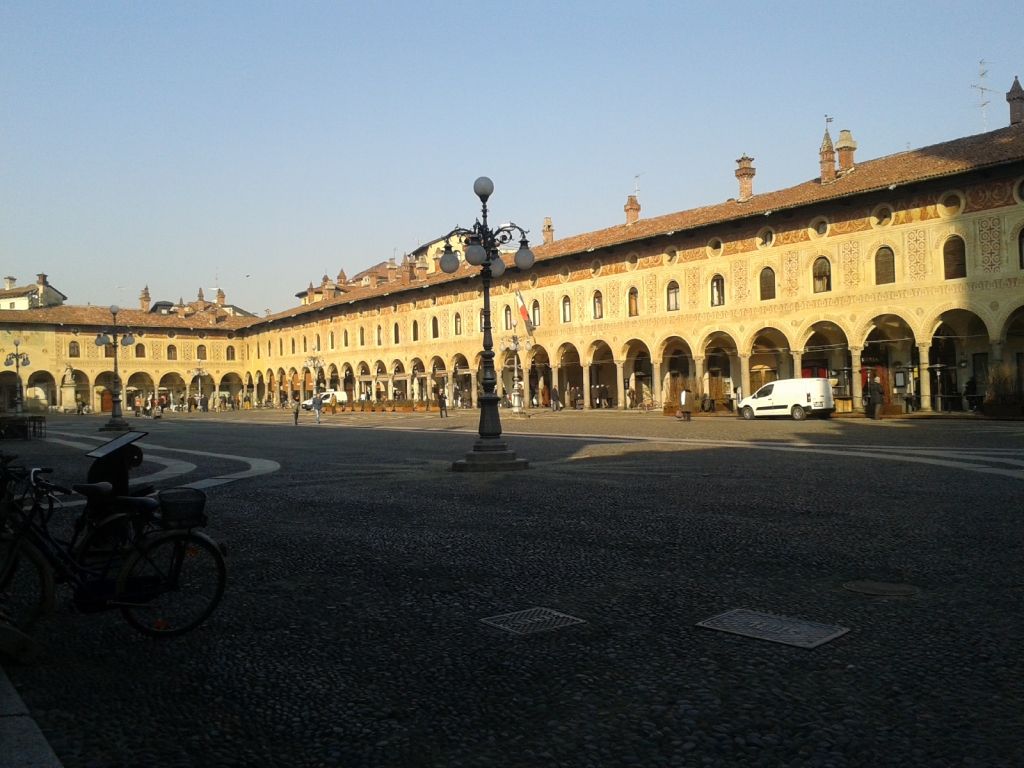 A Vigevano corrono molte leggende… article-post