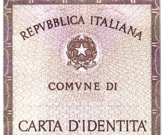 Carta di identità minori: torna la dicitura Madre e Padre article-post