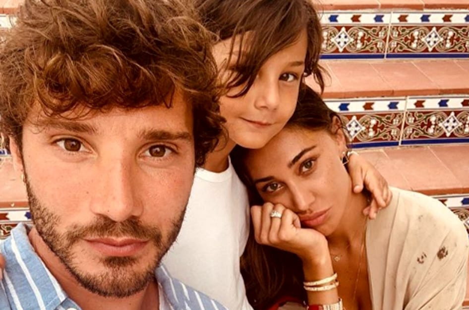 Belen incinta, la conferma arriverebbe da Stefano De Martino article-post