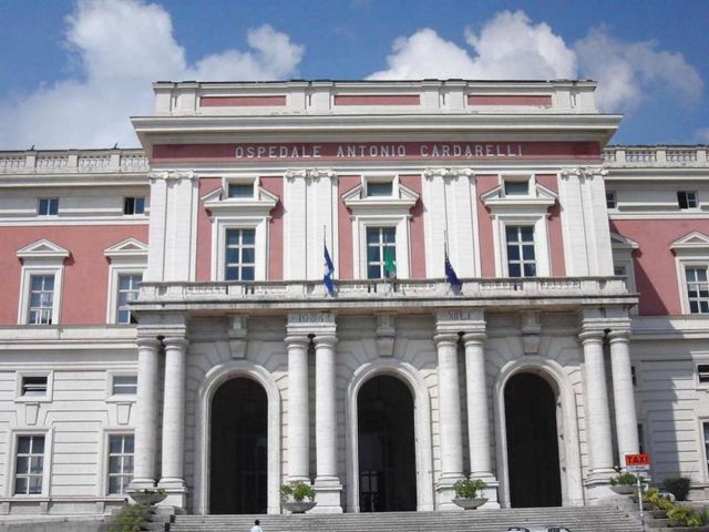 Napoli, sedicenne muore per meningite fulminante. Ricoverata anche la sorella article-post
