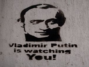 Putin: “No bavaglio a Internet, ma più misure di protezione” article-post