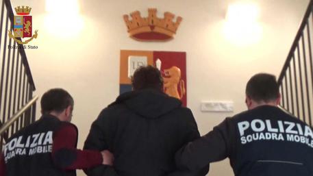 Arrestato un nigeriano per abusi sulla compagna e violenze sulla figlia 12enne della donna article-post