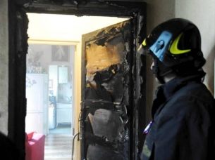Milano, donna denuncia occupazione abusiva di rom: le incendiano casa article-post
