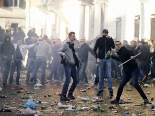 Feyenoord, l’Olanda arresta 7 degli ultrà di Roma article-post