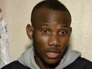 Lassana Bathily, il ragazzo musulmano che ha salvato sei ebrei al supermercato kosher diventerà cittadino francese article-post